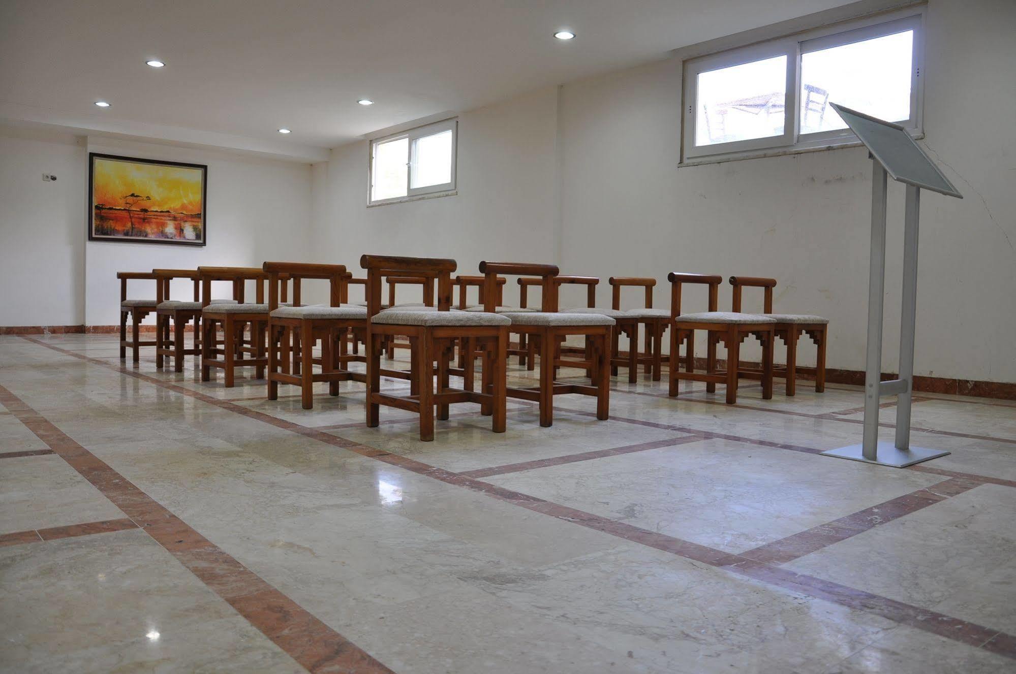 Tuncer Garden Hotel Kemer Ngoại thất bức ảnh